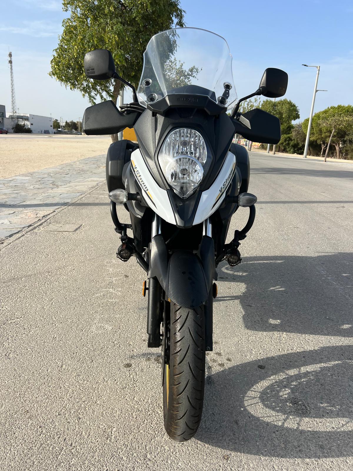 SUZUKI DL 650 V-STROM